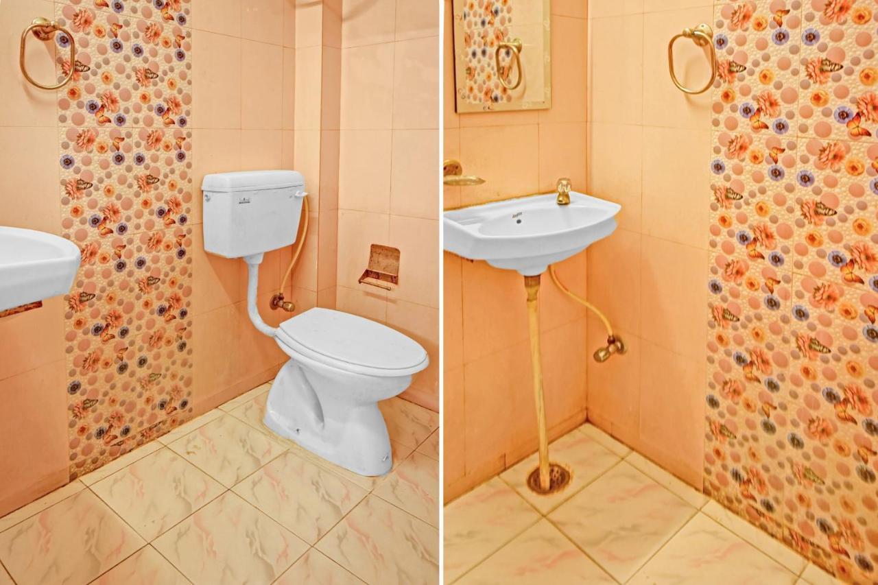 Oyo 7498 Hotel Aparajita Varanasi Luaran gambar